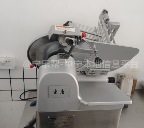 闲置餐饮用具诚意出售