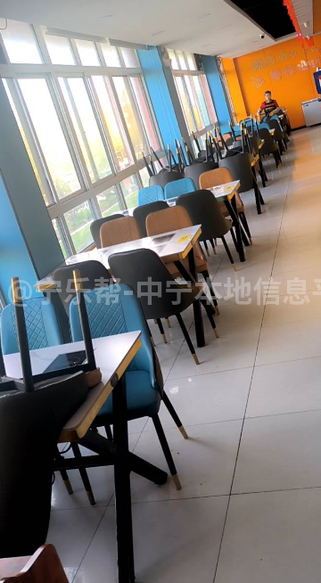  旺铺转让700精装火锅店
