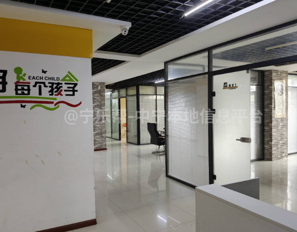 盛源百货超市二楼320旺铺招租