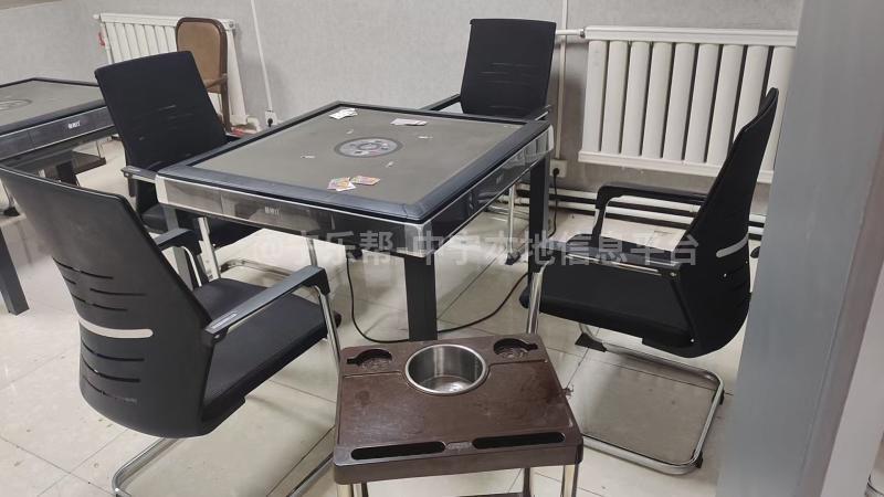 天仁小区某棋牌室诚意转让上下两层