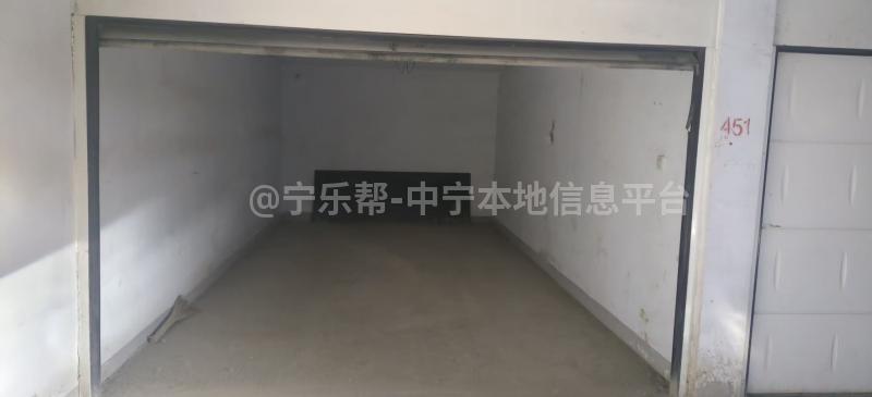 煜基世方豪庭地下两个车库诚意出售