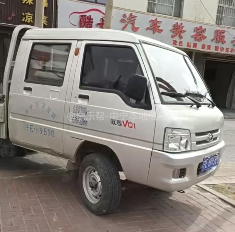一辆双排福田货车，可租可售