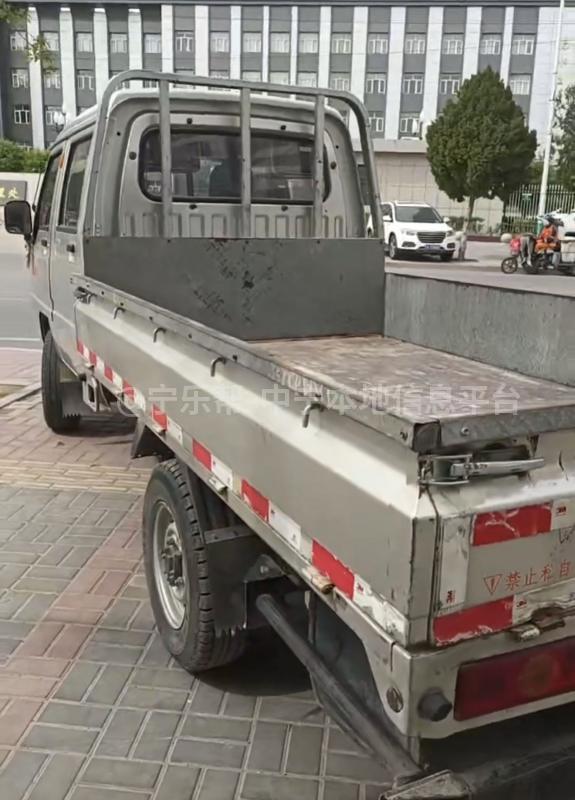 一辆双排福田货车，可租可售