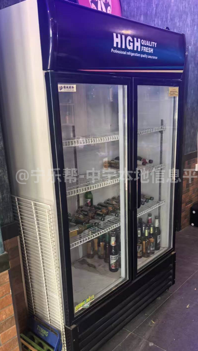 餐厅所有设备低价出售来取