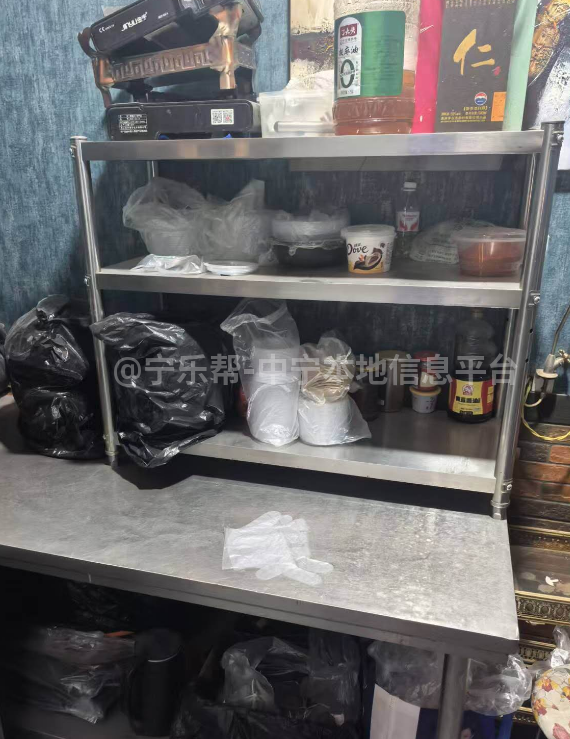 餐厅所有设备低价出售来取