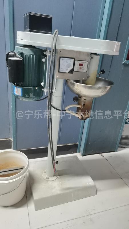 餐具座椅低价出售