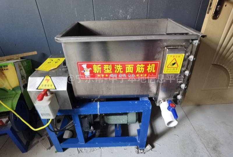 餐具座椅低价出售