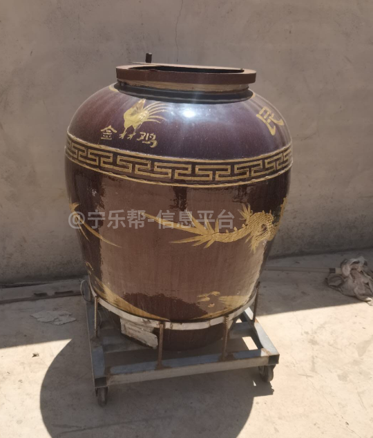 出售2个大瓦罐