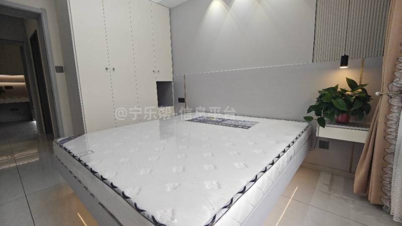 房屋出售因工作调动，殷庄大社区c区，步梯4楼，精装修，现出售